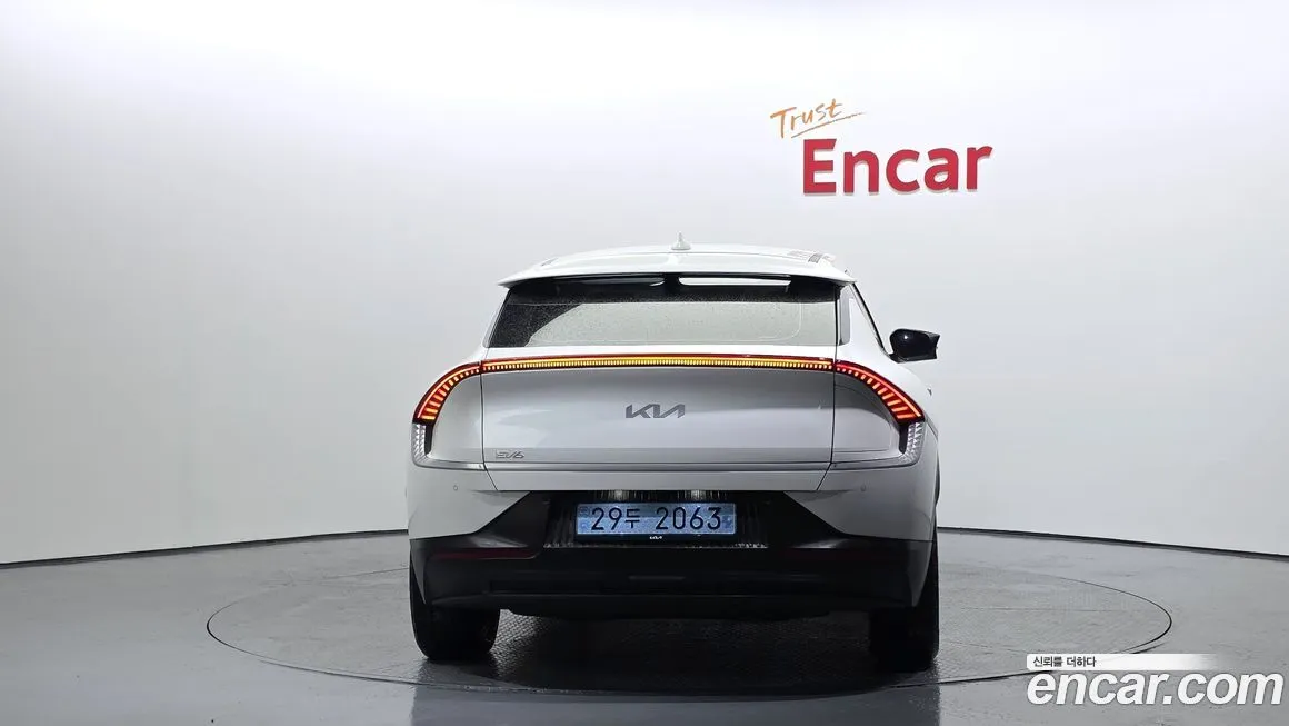 Kia EV6 — фото 4
