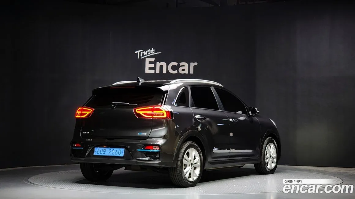 Kia Niro — фото 2