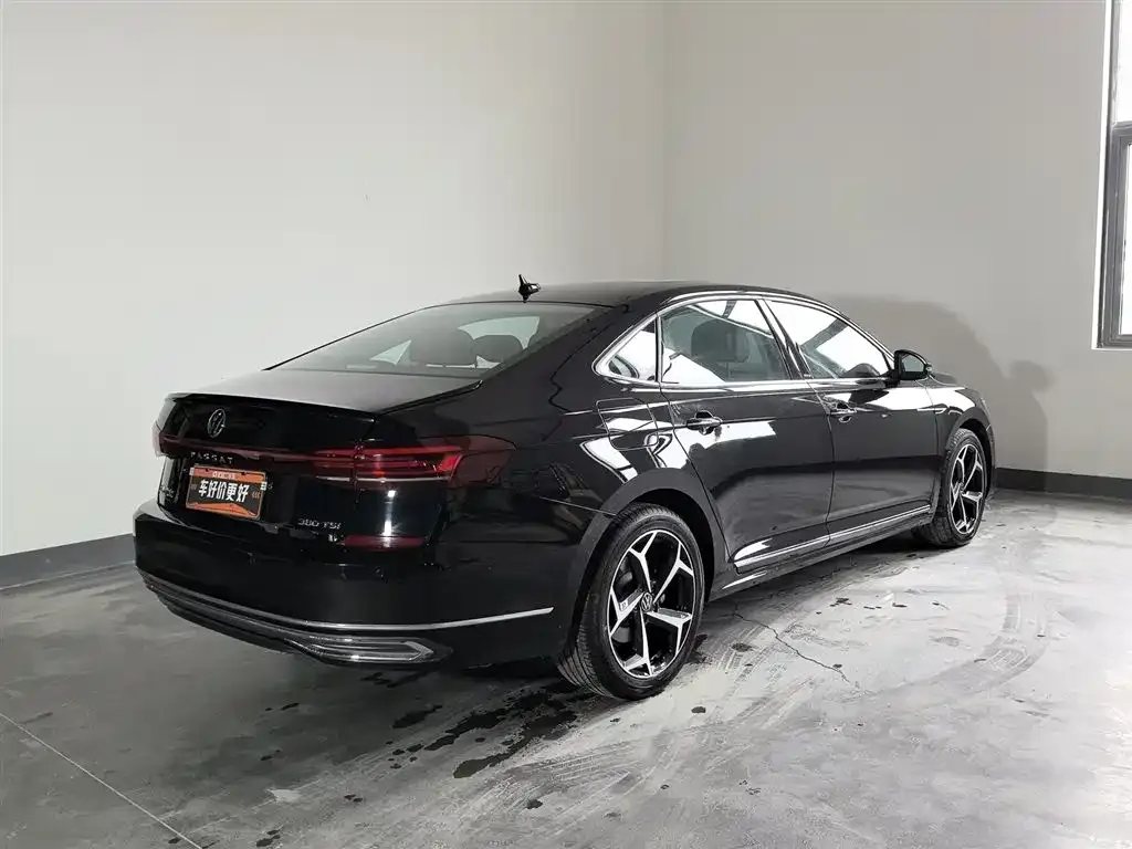 Volkswagen Passat — фото 2