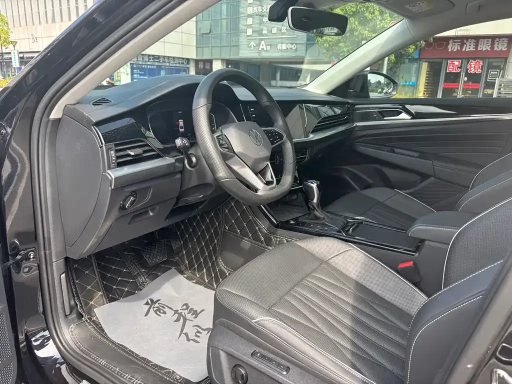 Volkswagen Passat — фото 7