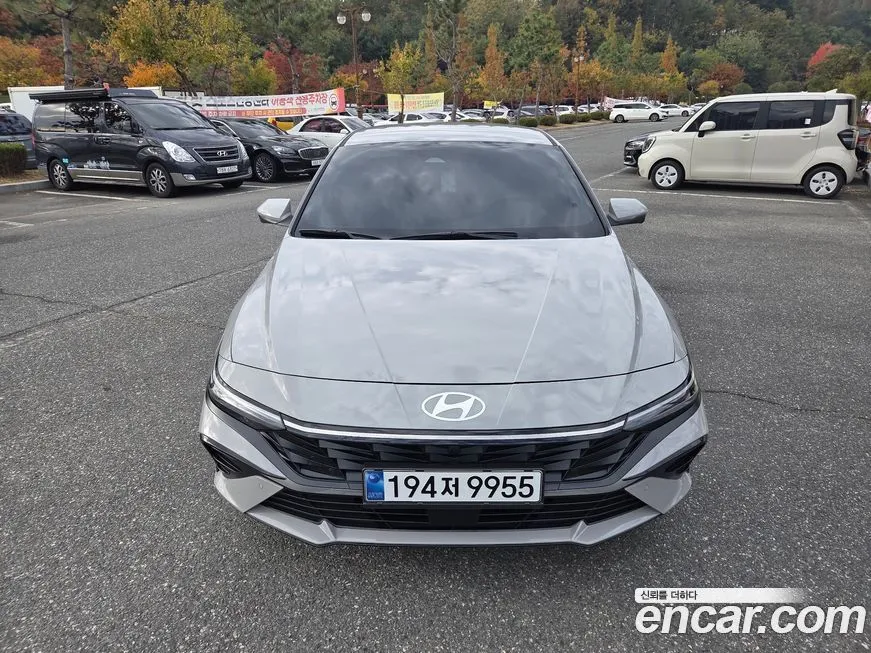 Hyundai AVANTE — фото 1