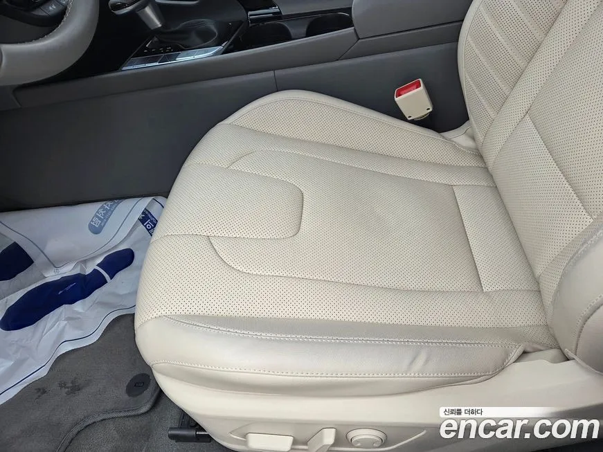 Hyundai AVANTE — фото 10