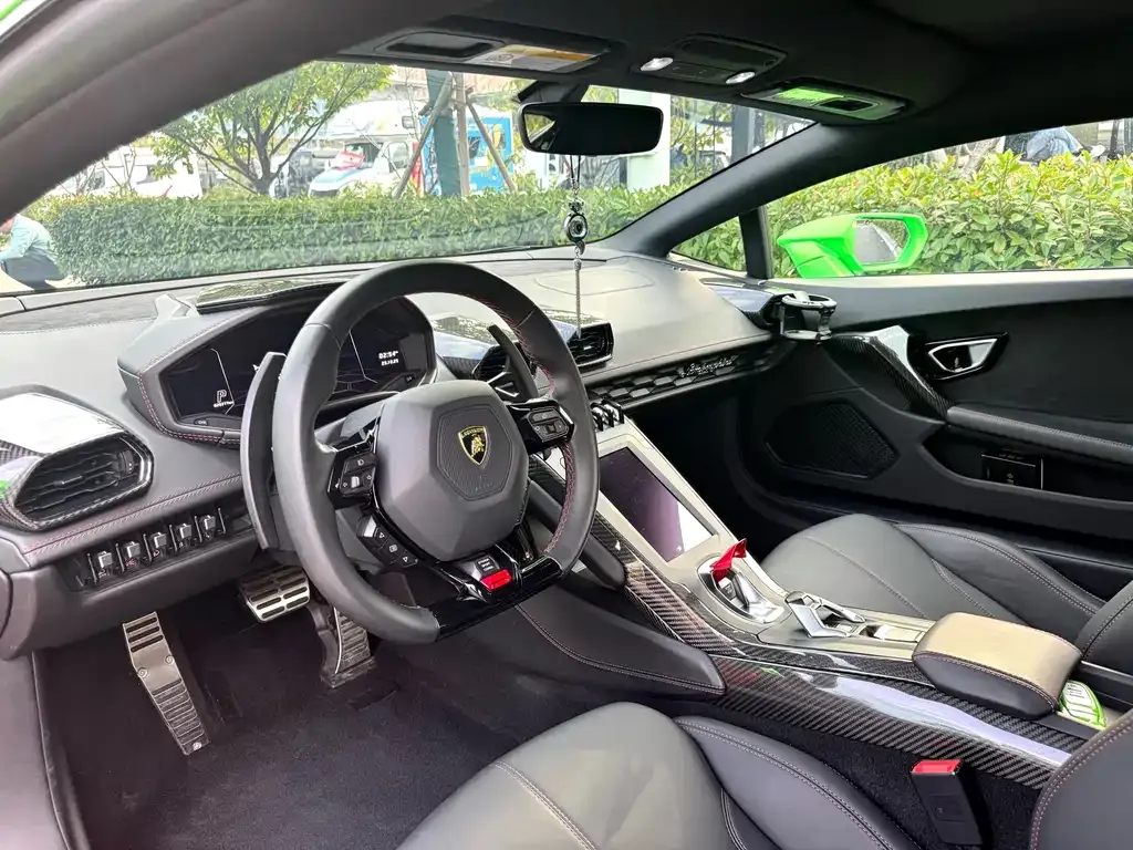 Lamborghini Huracan — фото 5