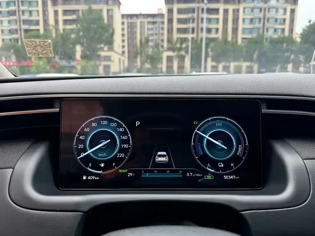 Hyundai Tucson — фото 10