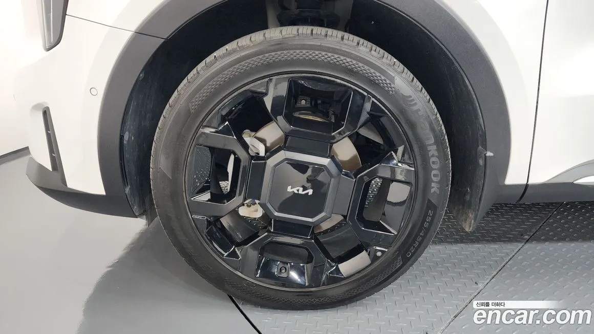 Kia Sorento — фото 5