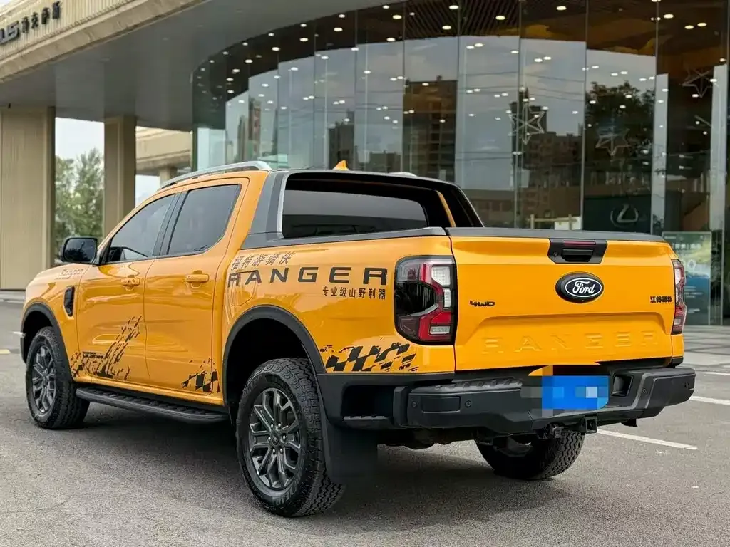 Ford Ranger — фото 9