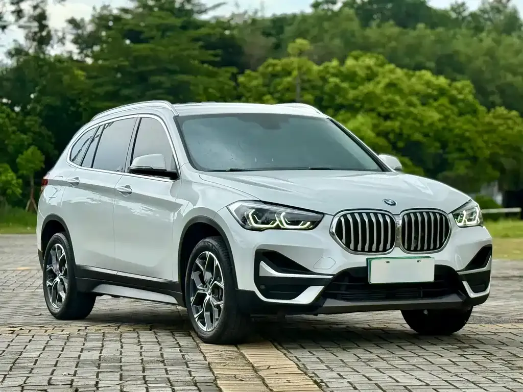 BMW X1 — фото 3