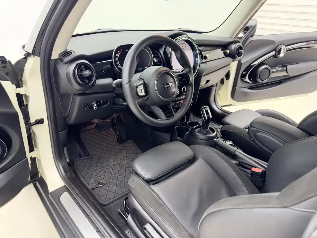 MINI Cooper (3-door) — фото 10