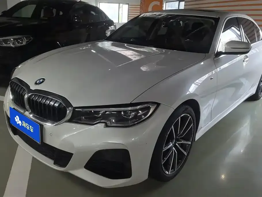 BMW 3 Series — фото 1