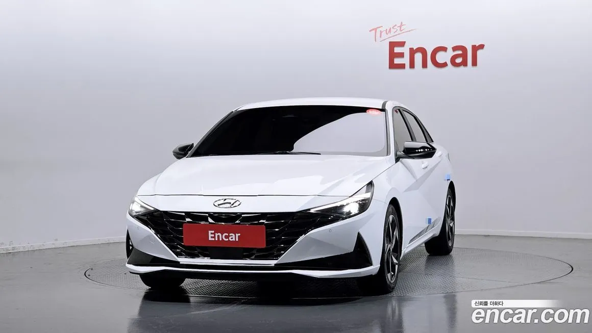 Hyundai AVANTE — фото 3