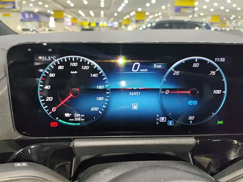 Mercedes-Benz EQA — фото 4