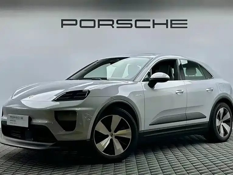 Porsche Macan EV — фото 1