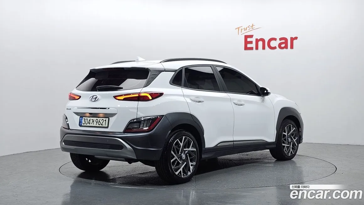 Hyundai Kona — фото 2