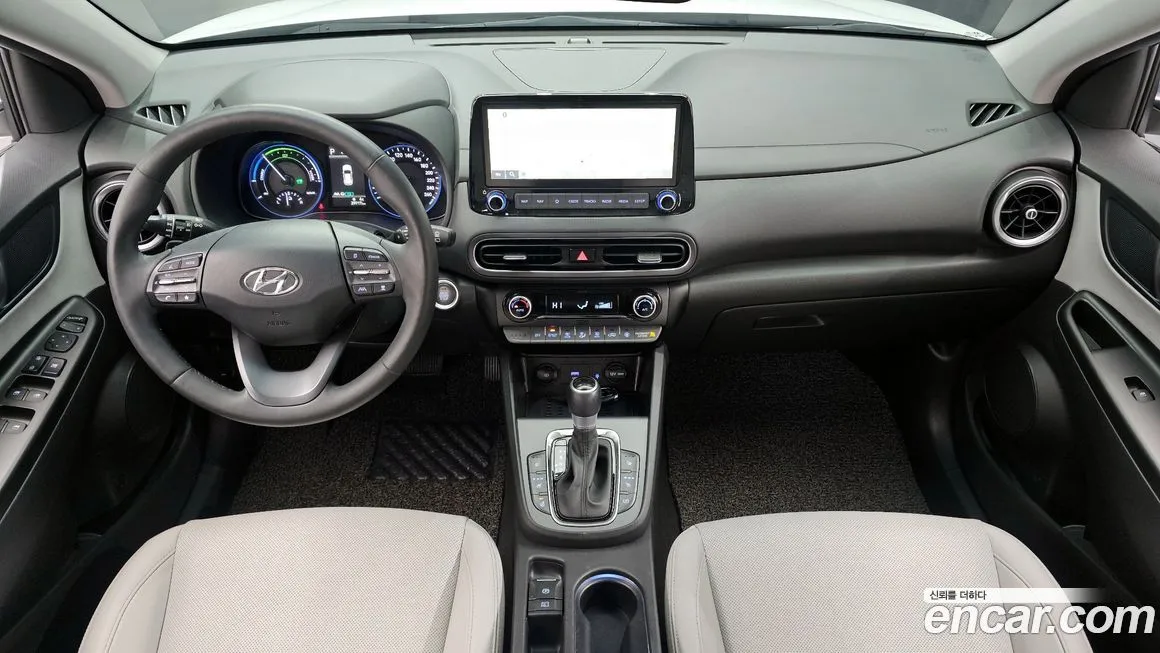 Hyundai Kona — фото 7