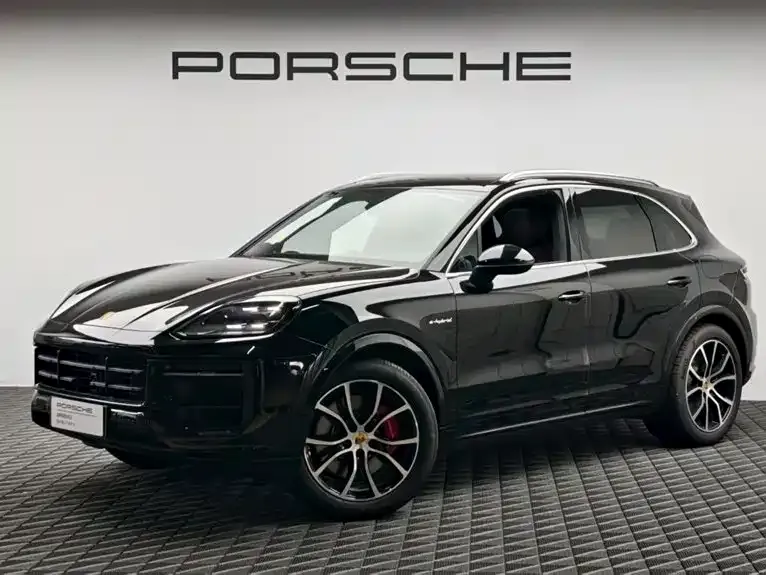 Porsche Cayenne Hybrid — фото 1