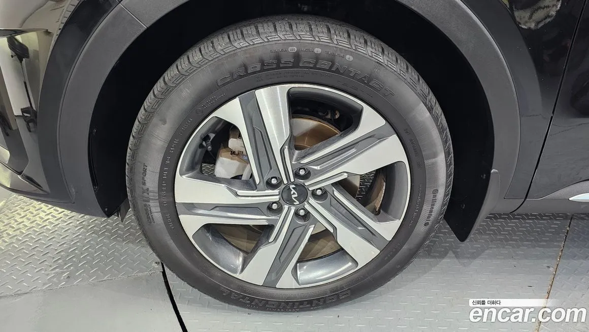 Kia Sorento — фото 5
