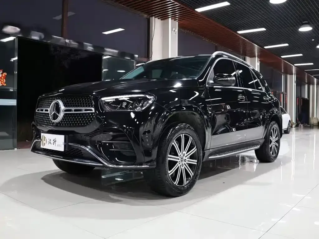 Mercedes-Benz GLE — фото 1