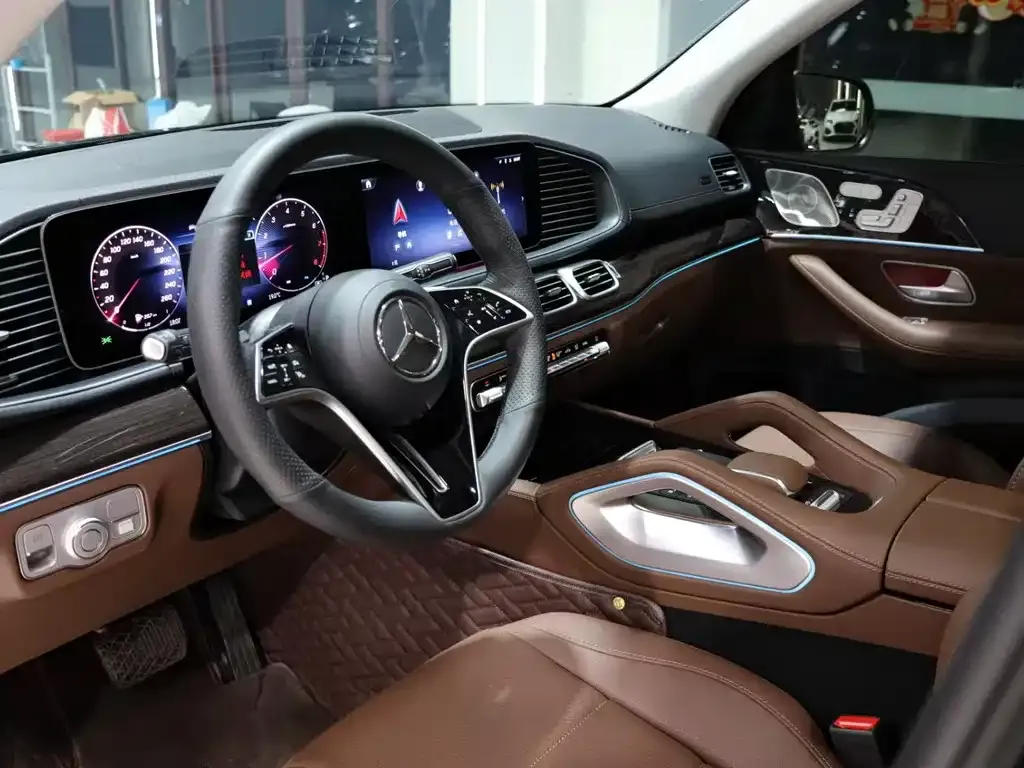 Mercedes-Benz GLE — фото 6