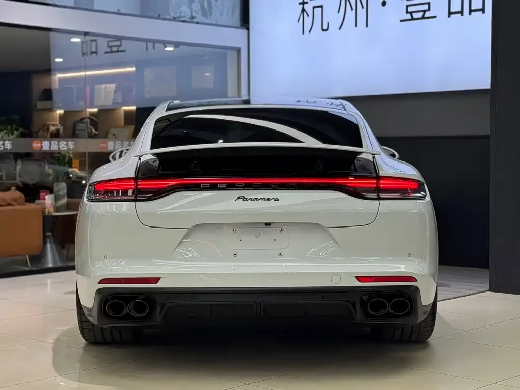 Porsche Panamera — фото 4