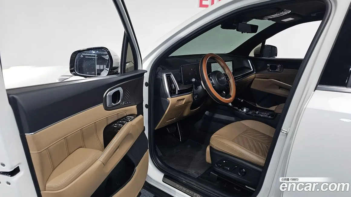 Kia Sorento — фото 10