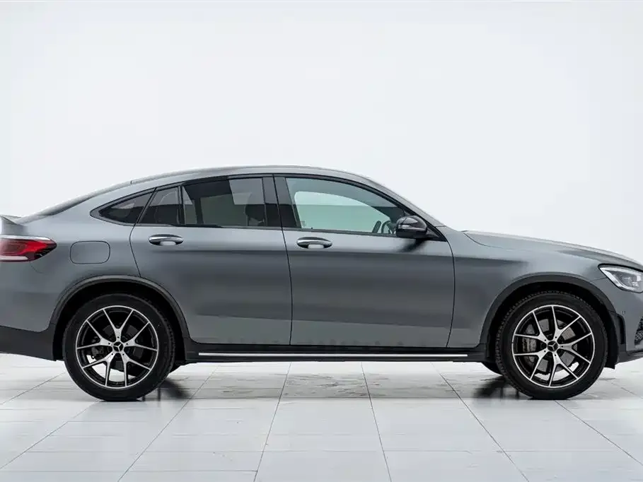 Mercedes-Benz GLC Coupe AMG — фото 9