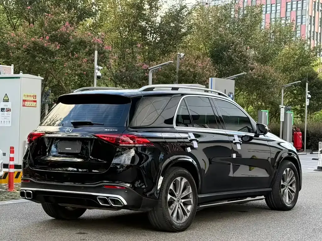 Mercedes-Benz GLE — фото 7