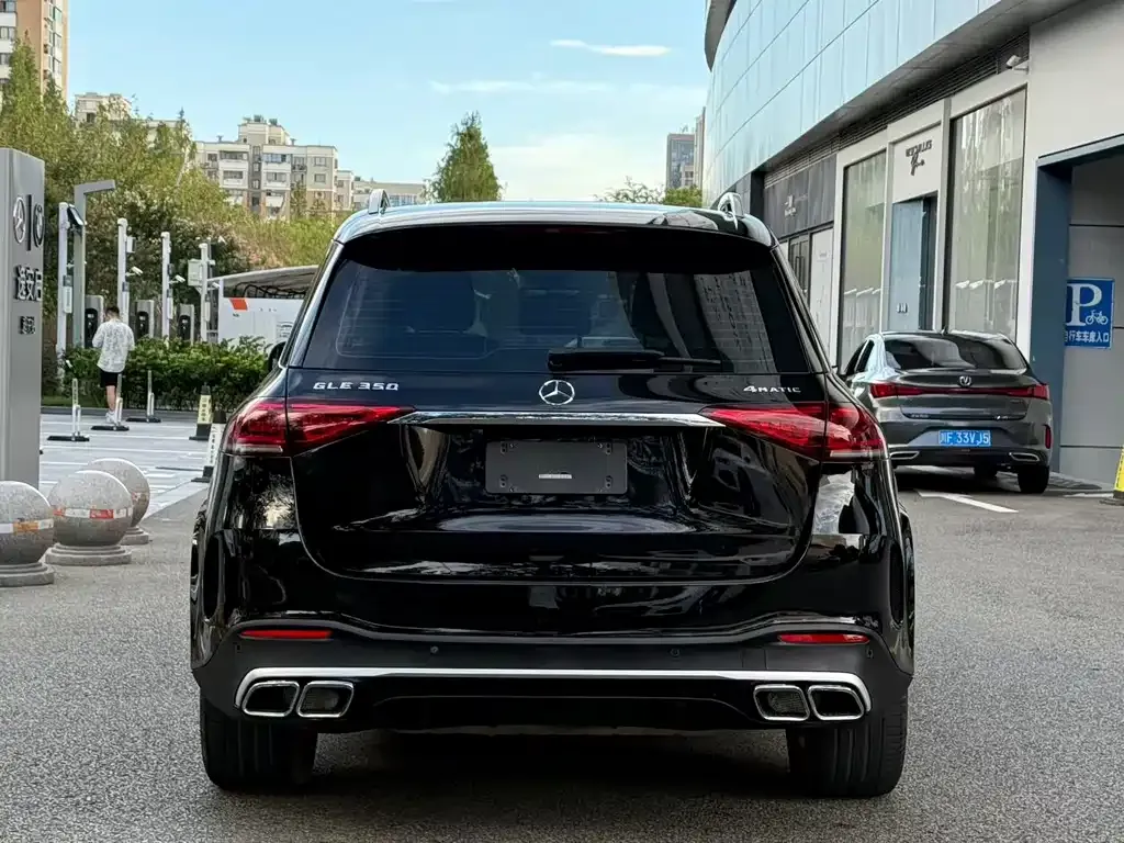 Mercedes-Benz GLE — фото 8