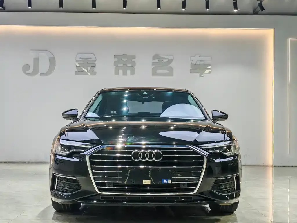 Audi A6L — фото 2