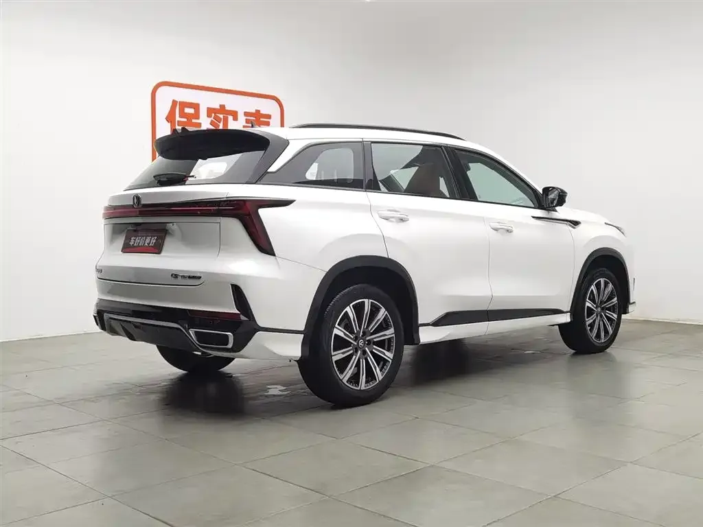 Changan CS75PLUS — фото 2
