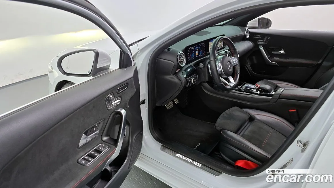 Mercedes-Benz A-Class — фото 10