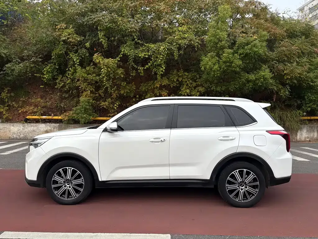 Kia Sportage — фото 4