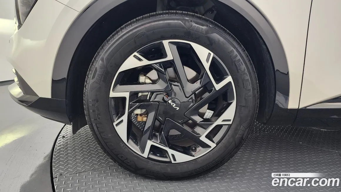 Kia Sportage — фото 5