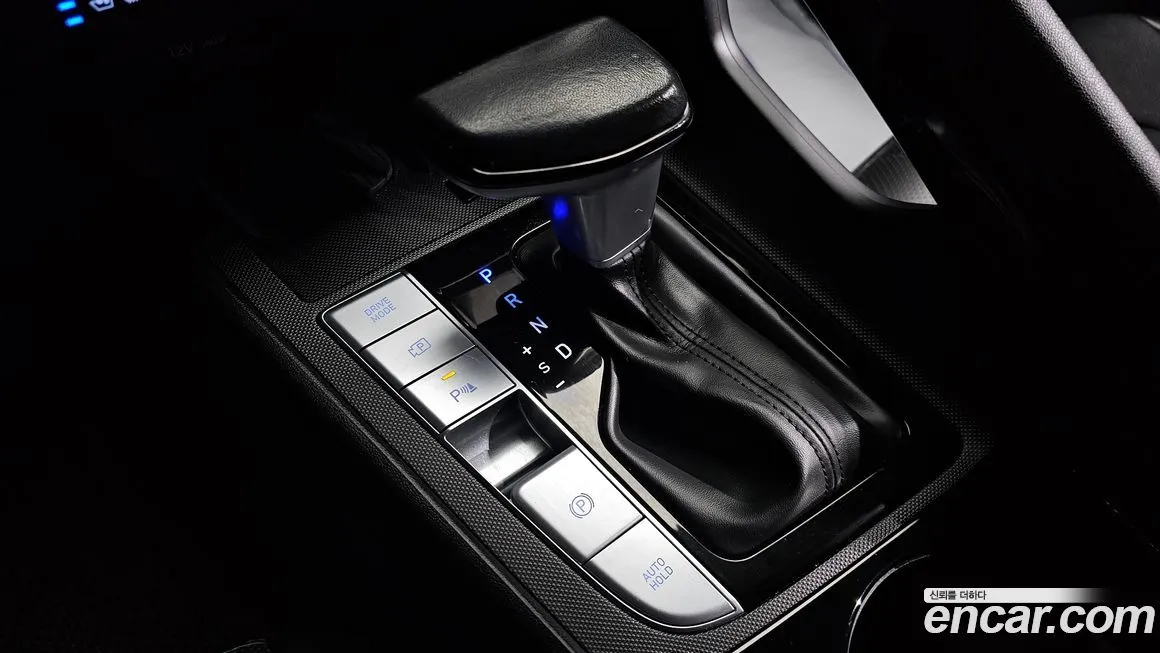 Hyundai AVANTE — фото 9