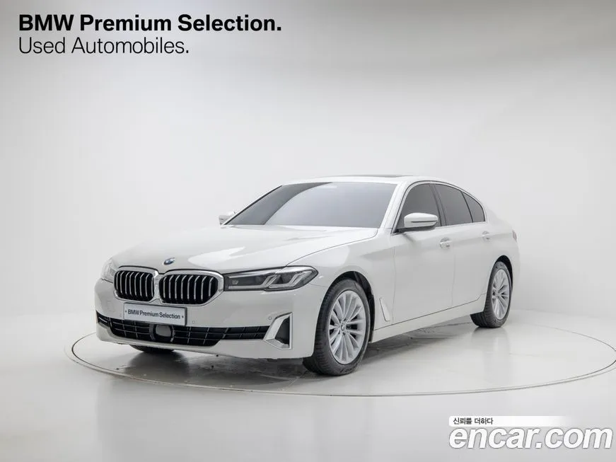 BMW 5-Series — фото 1