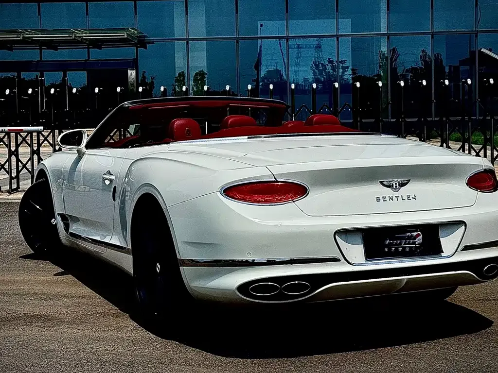 Bentley Continental — фото 7