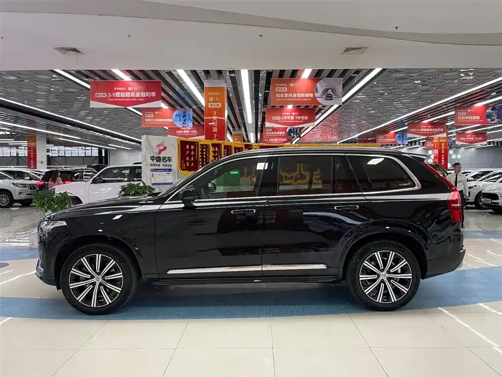 Volvo XC90 — фото 4