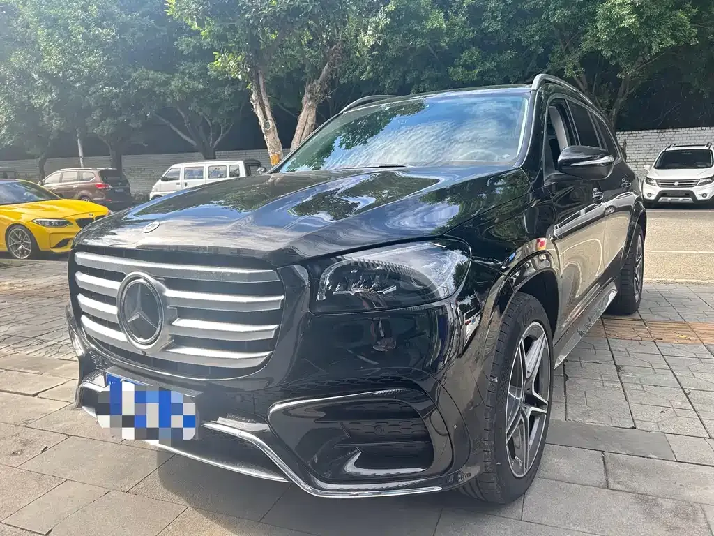 Mercedes-Benz GLS — фото 1