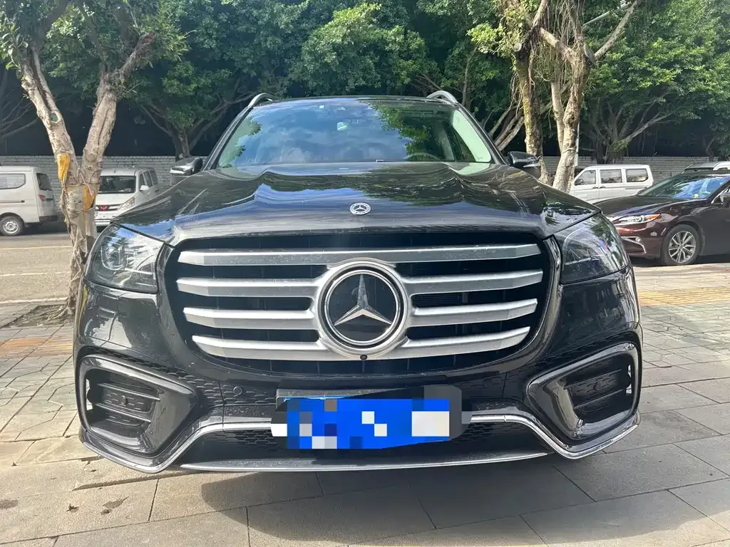 Mercedes-Benz GLS — фото 2