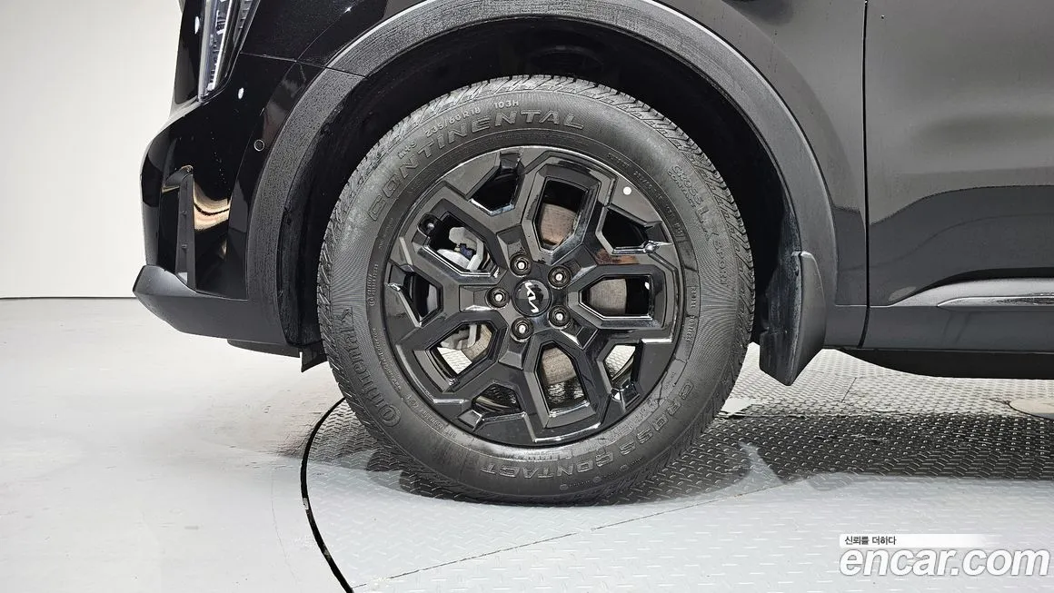 Kia Sorento — фото 5