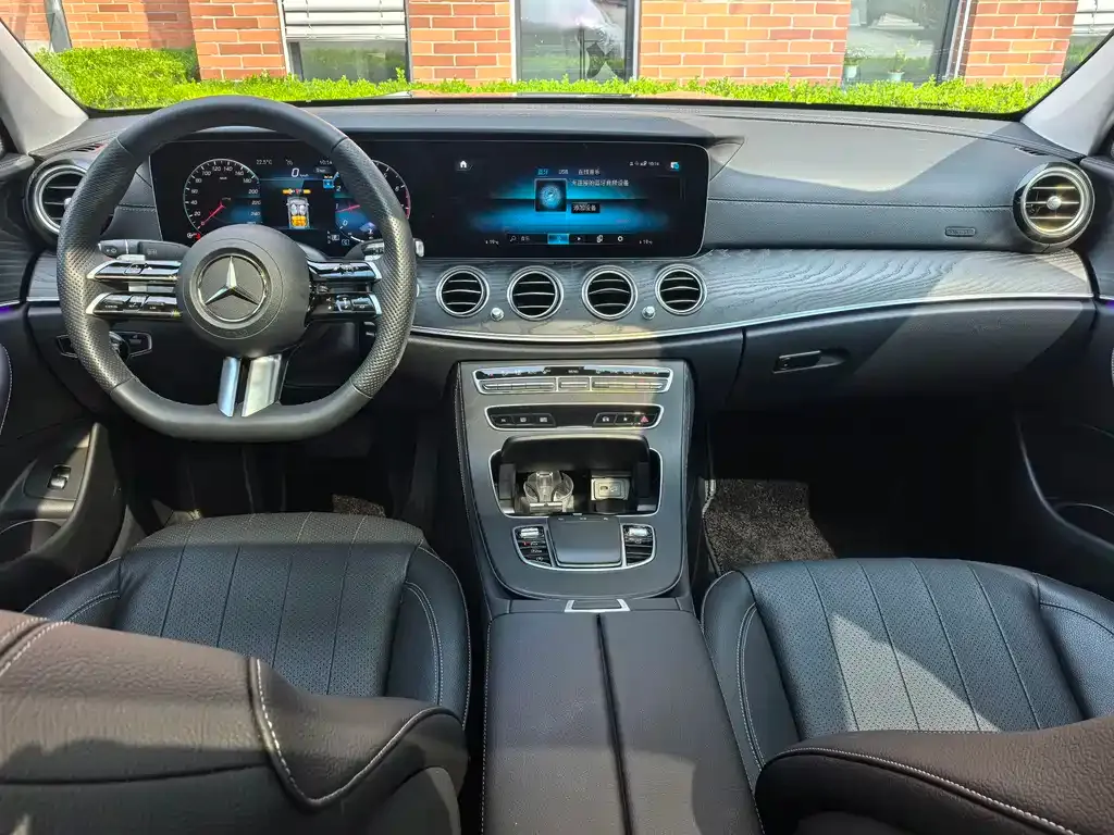 Mercedes-Benz E-Class (Import) — фото 10