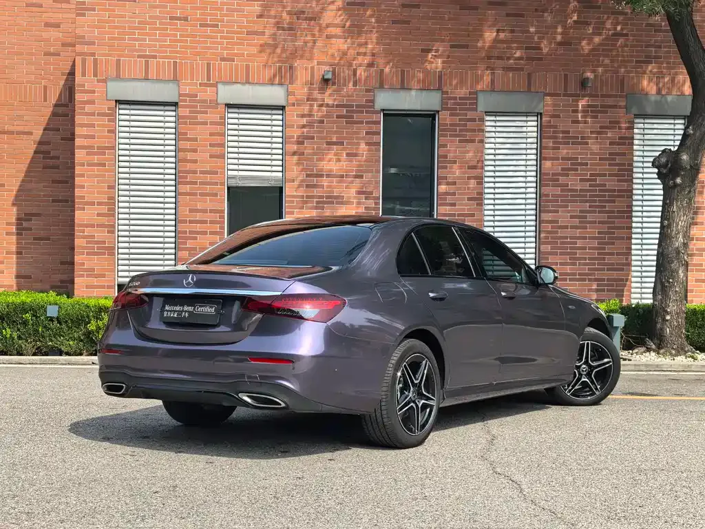 Mercedes-Benz E-Class (Import) — фото 5