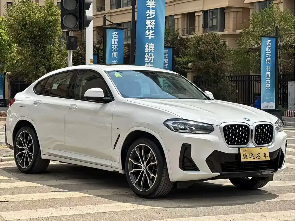 BMW X4 — фото 3