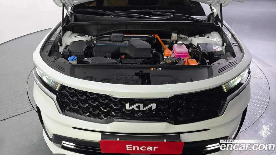 Kia Sorento — фото 6