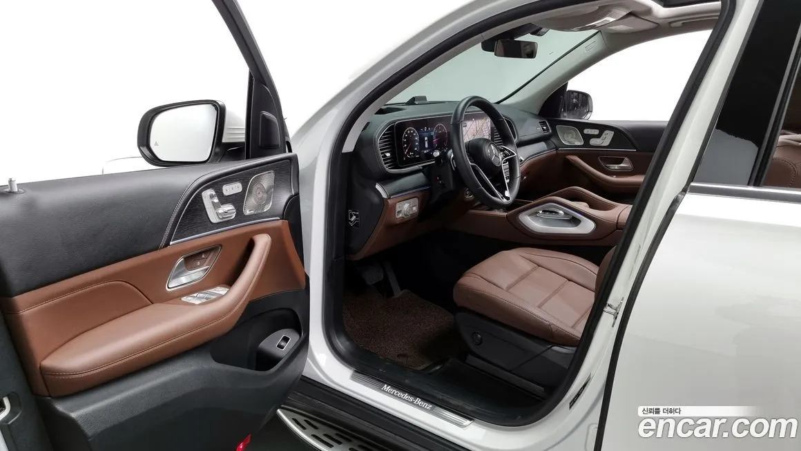 Mercedes-Benz GLE-Class — фото 10