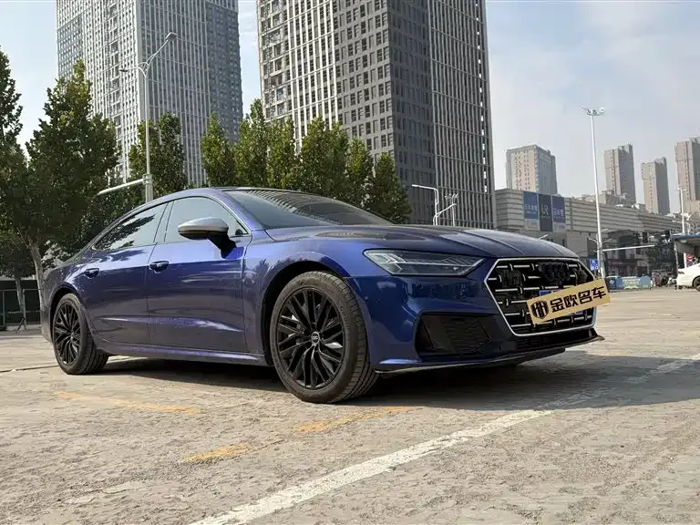 Audi A7L — фото 3