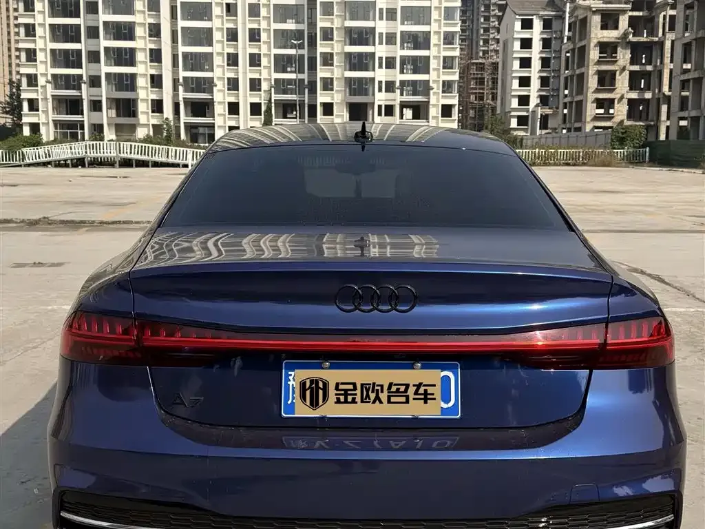 Audi A7L — фото 4