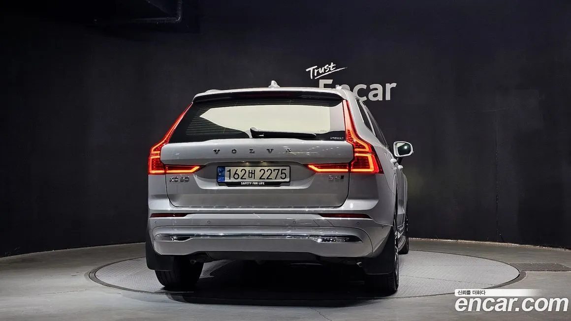 Volvo XC60 — фото 4