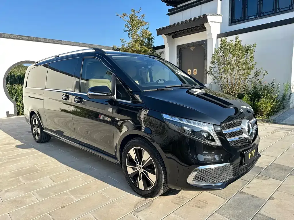 Mercedes-Benz V-Class — фото 3