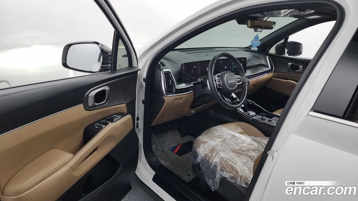 Kia Sorento — фото 10