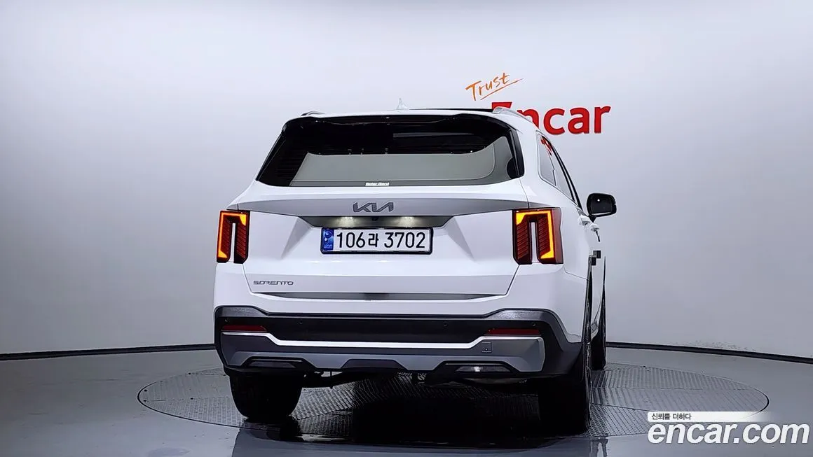 Kia Sorento — фото 4